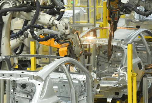 汽车市场迎变局,需求推动产业加速重构